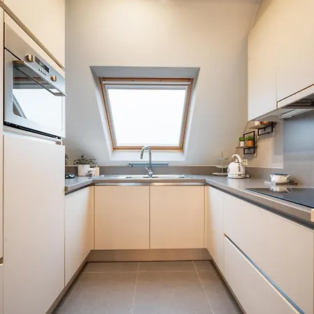 Penthouse With Spacious Terrace & Sea View Appartement Ostende