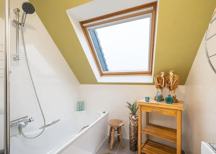 Penthouse With Spacious Terrace & Sea View 奥斯滕德